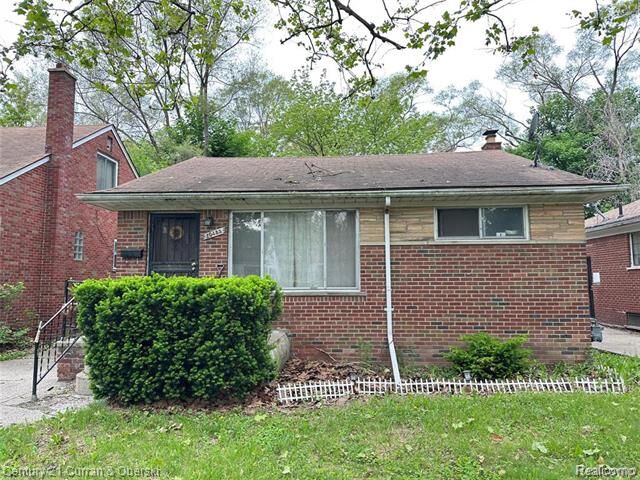Property Photo: 20485 Helen Street MI 48234