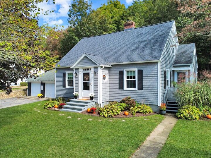 277 High Street  Westerly RI 02891 photo