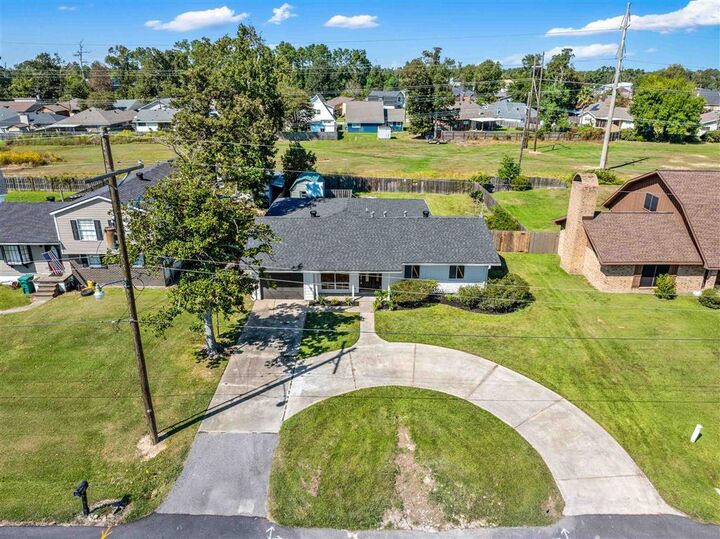 Property Photo: 201 W Lee Street W LA 70663