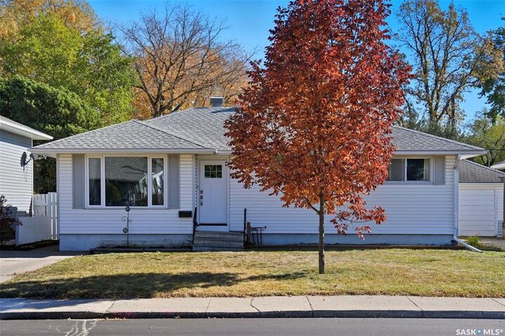 2615 Haultain Avenue  Saskatoon SK S7J 1R5 photo