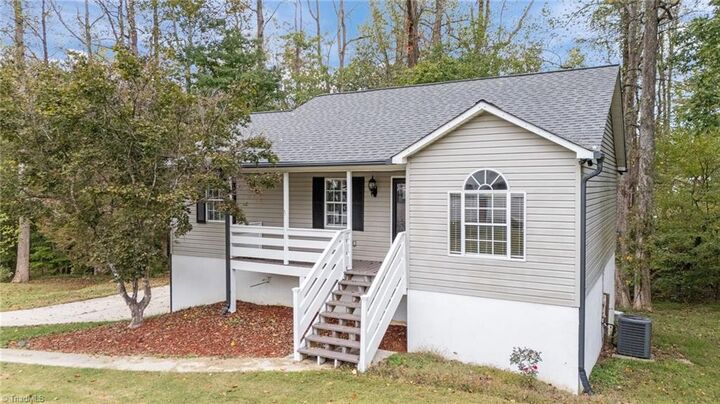 Property Photo:  18 Candlestick Drive  NC 27360 