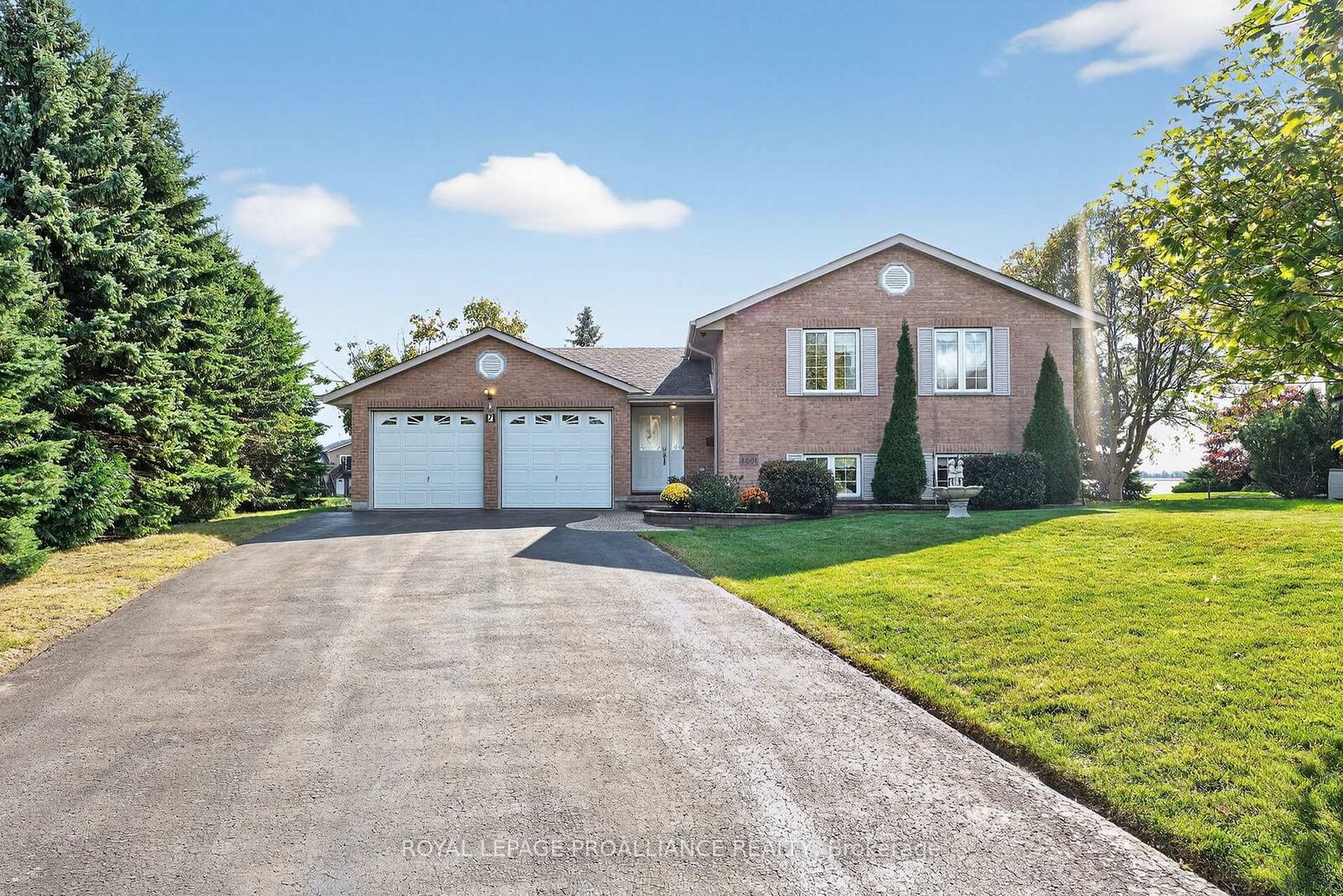 Property Photo:  7 Quick Lane  ON K0K 1H0 