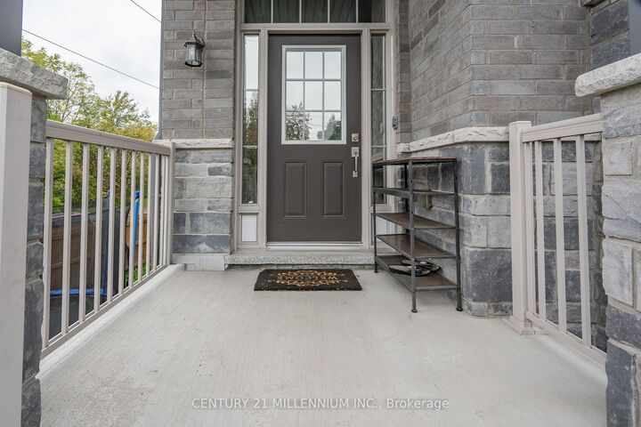Property Photo: 399 Erie Avenue ON N3S 0E6