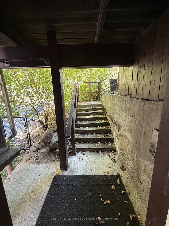 Property Photo:  1478 Old Forest Road 2  ON L1V 1N9