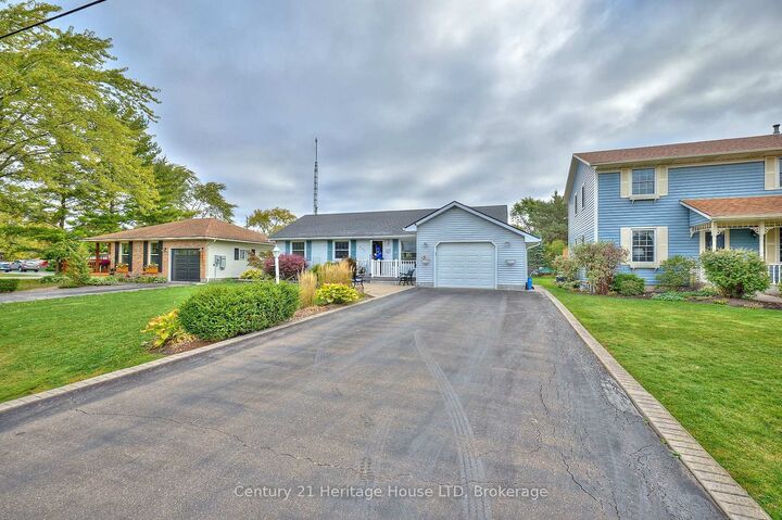 Property Photo: 466 Belleair Boulevard ON L0S 1N0
