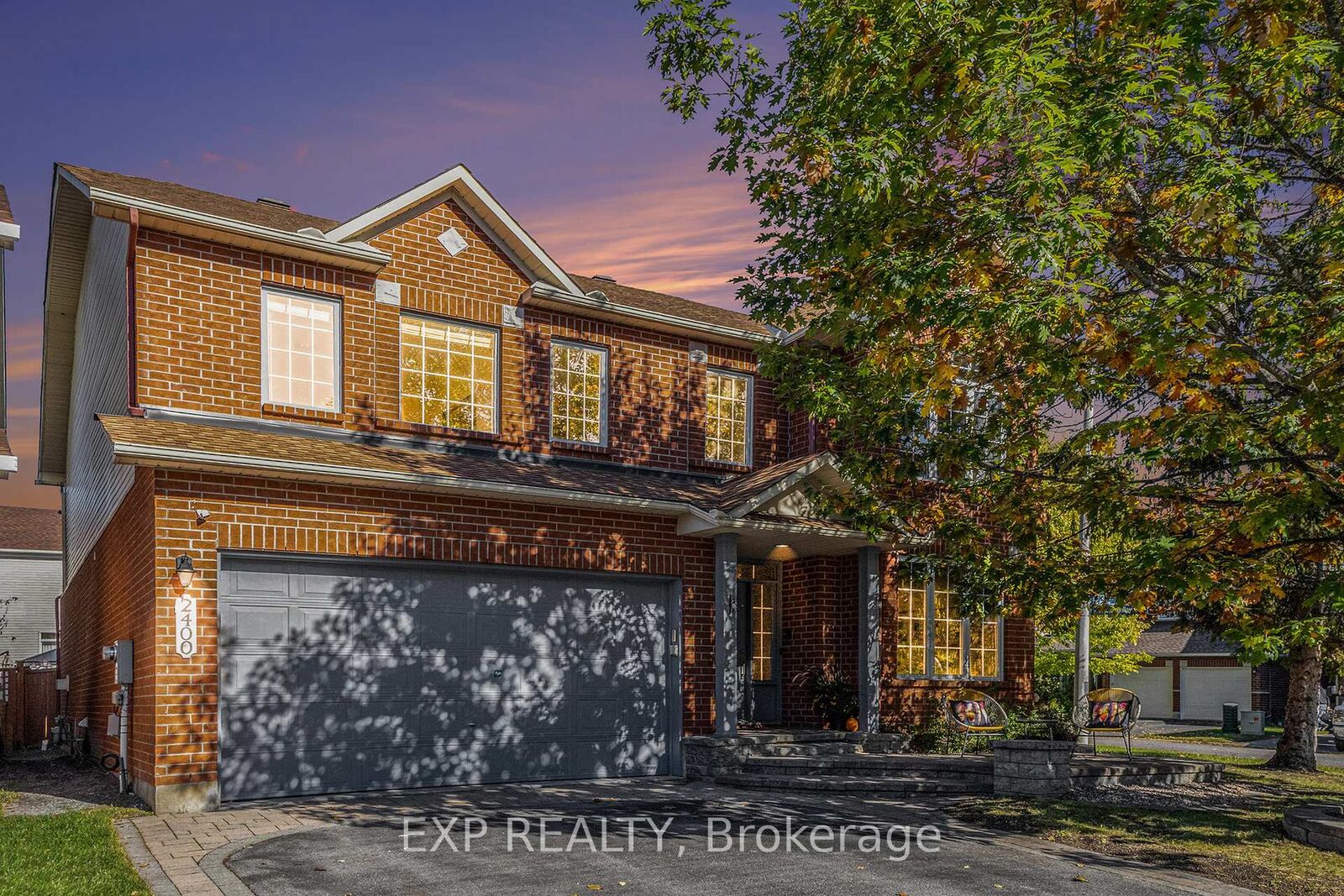 Property Photo: 2400 Des Pruches Avenue ON K1W 1K5
