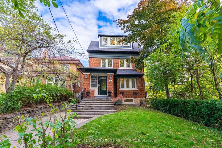 Photo de la propriété: 387 Kennedy Avenue ON M6P 3C5