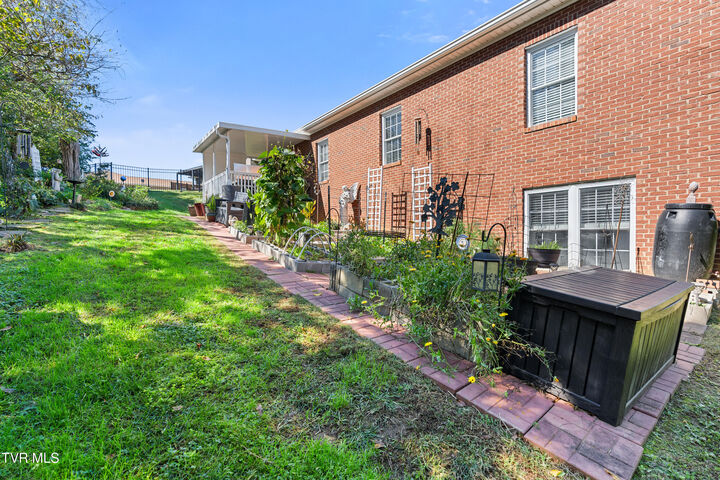 Property Photo: 126 Patriot Crossing TN 37745