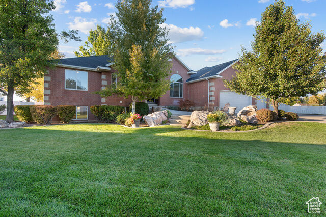 Property Photo:  2480 S 1150 W  UT 84075