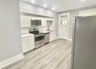 Property Photo: 400 Prospect St B PA 15644