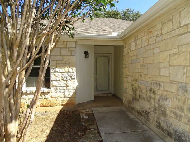 Property Photo:  4 Memory Lane  TX 78676 