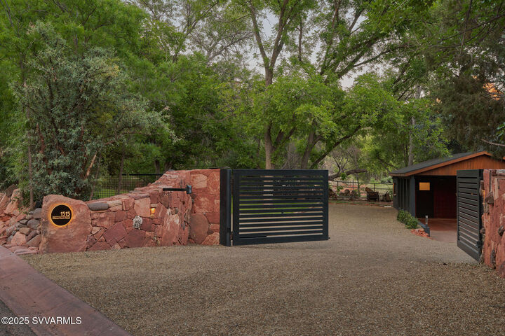 Property Photo:  1515 Chavez Ranch Road  AZ 86336 
