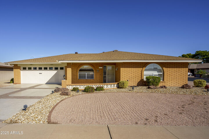 8218 E Kilarea Avenue  Mesa AZ 85209 photo