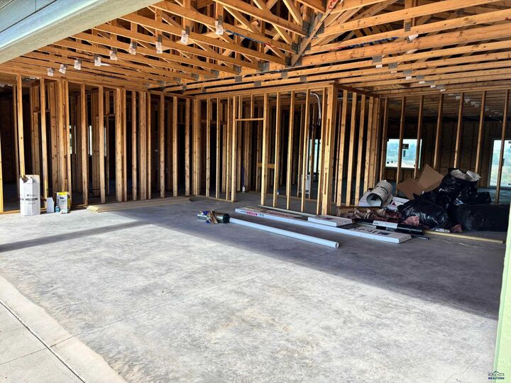 Property Photo: 221 Meadowlark Dr SD 57745
