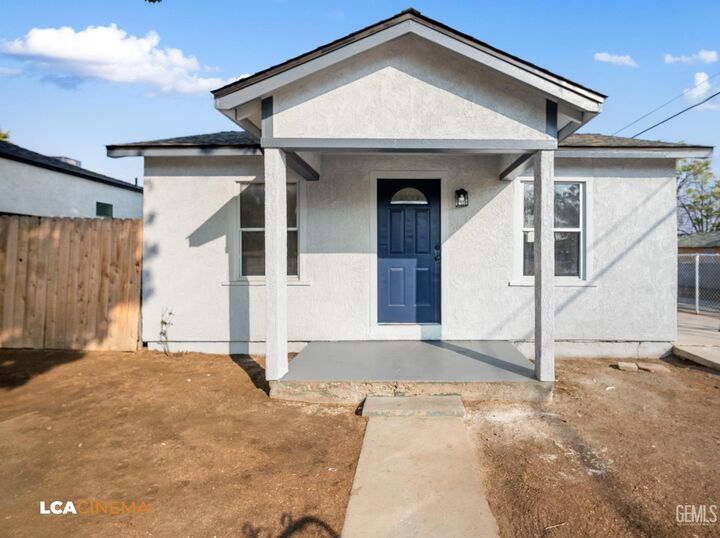 2419 N Inyo Street  Bakersfield CA 93305 photo