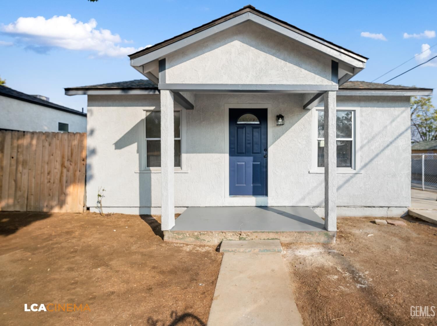 Property Photo: 2419 N Inyo Street CA 93305