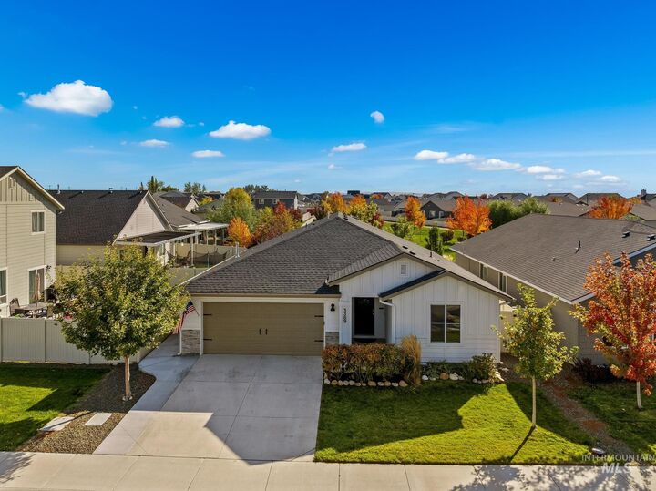 3389 W Charlene  Meridian ID 83642 photo