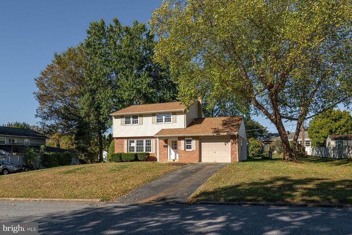 Property Photo: 216 Laurelwood Drive PA 19518