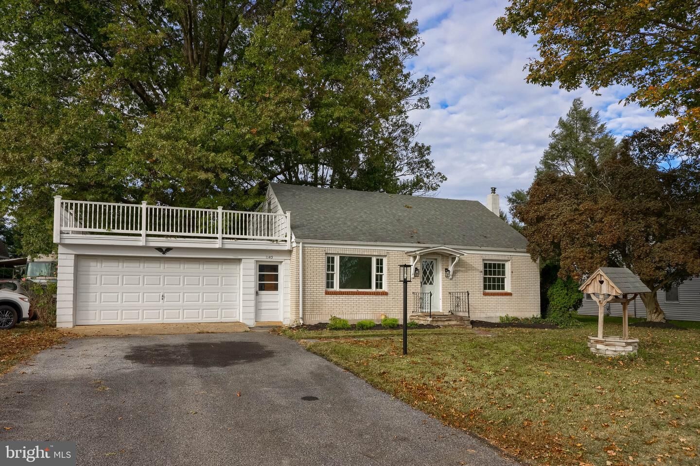 Property Photo: 1143 E Main Street PA 17552