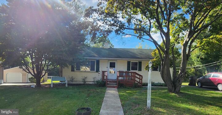 101 Wood Lane  Reading PA 19606 photo