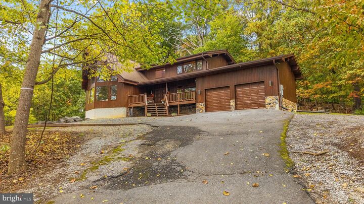 Property Photo: 105 Rabbits Rest Lane WV 25443