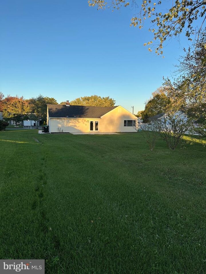Property Photo:  146 Arbor Meadow Drive  NJ 08081 