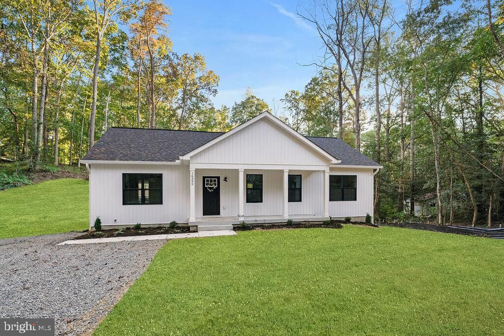 Property Photo:  16392 Tinder Drive  VA 22580 