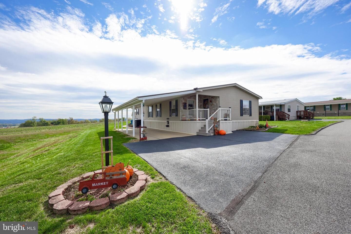 Property Photo: 258 James Way PA 17406