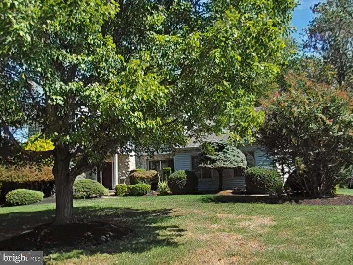 Property Photo: 206 Steeplechase Drive PA 19454