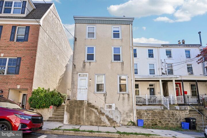 112 Dawson Street  Philadelphia PA 19127 photo