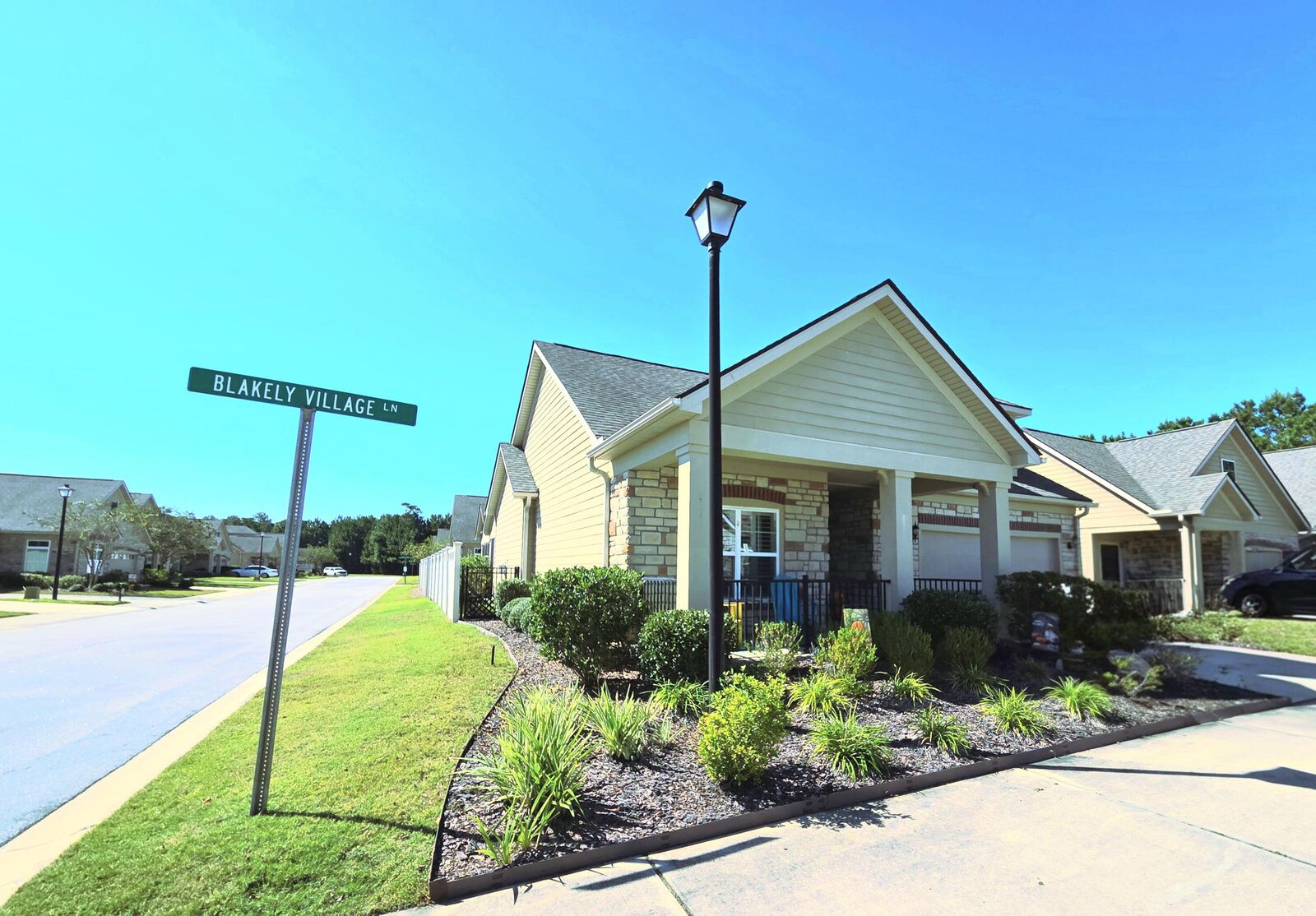 Property Photo: 301 Blakely Village Lane SC 29486
