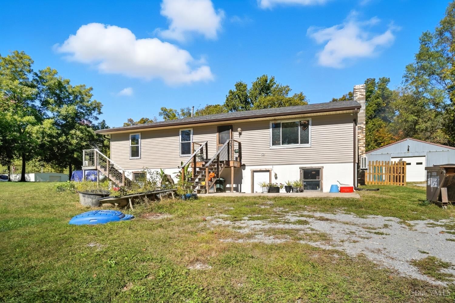 Property Photo: 1167 Hiatt Road OH 45113