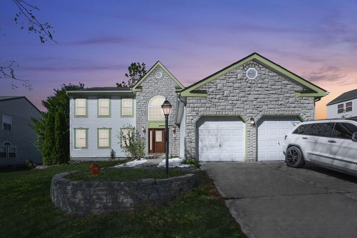 155 Simsbury Court  Pickerington OH 43147 photo