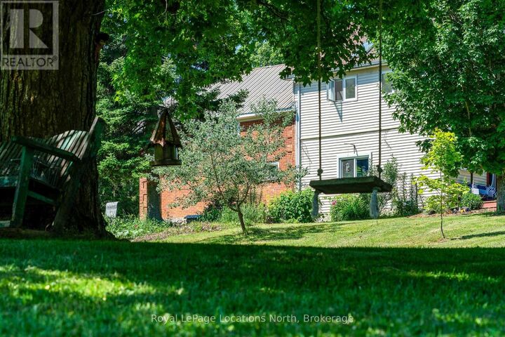 Property Photo: 138237 Grey Road 112 ON N4L 1W5