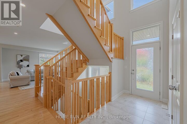 Property Photo: 100 Lochhouse Walk ON K2J 6A4