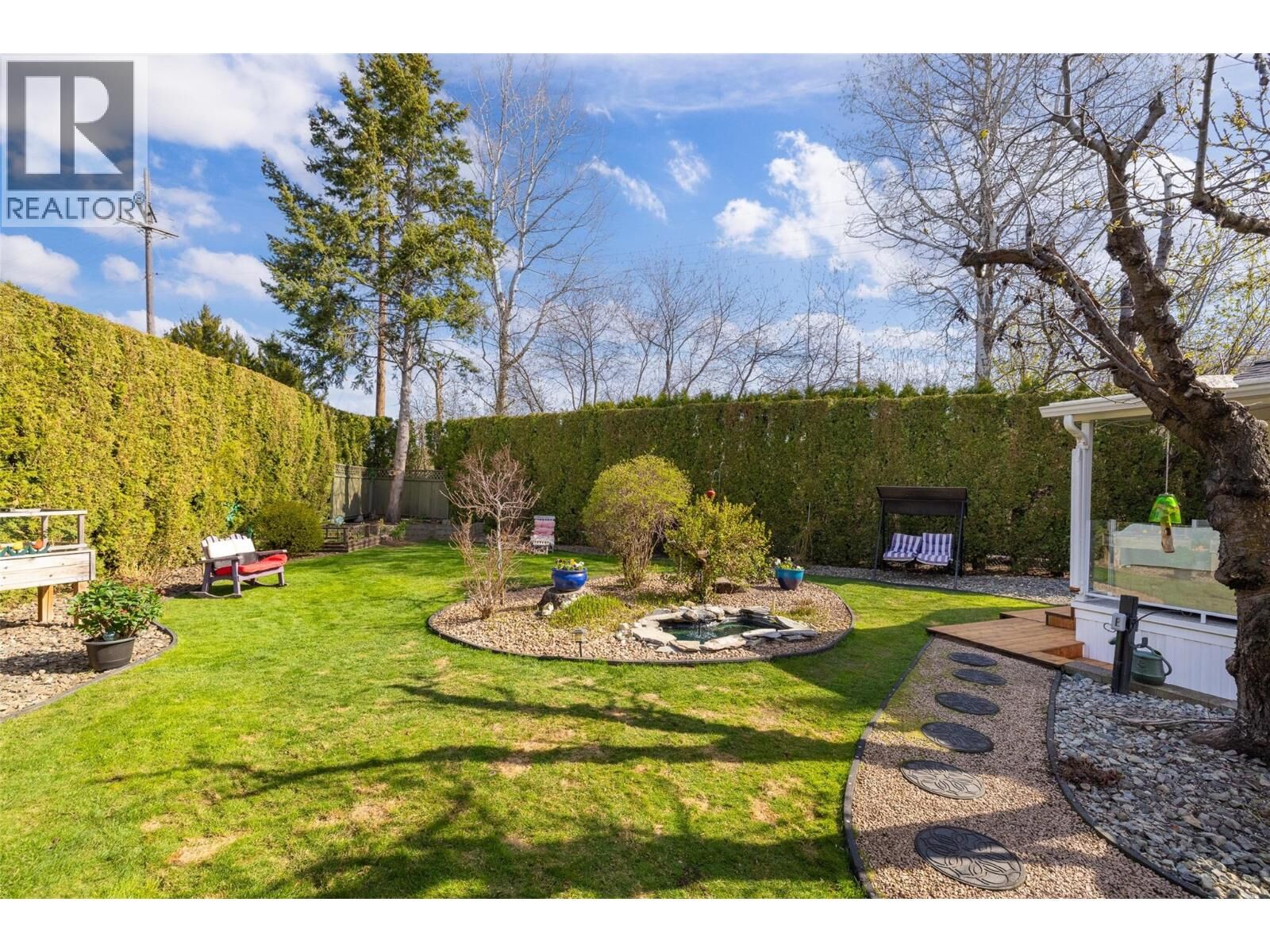 Property Photo:  415 Commonwealth Road 348  BC V4V 1P4