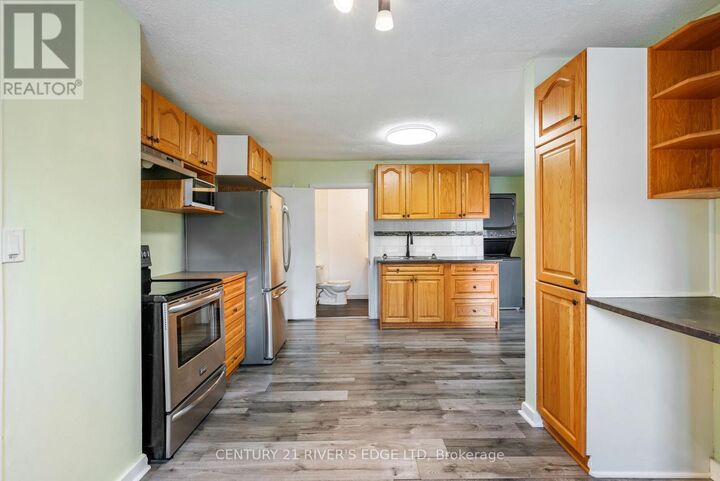 Property Photo: 183 King Street 4 ON K0E 1T0