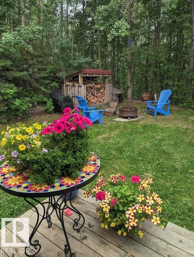 Property Photo: 619 6th St AB T0C 2V0