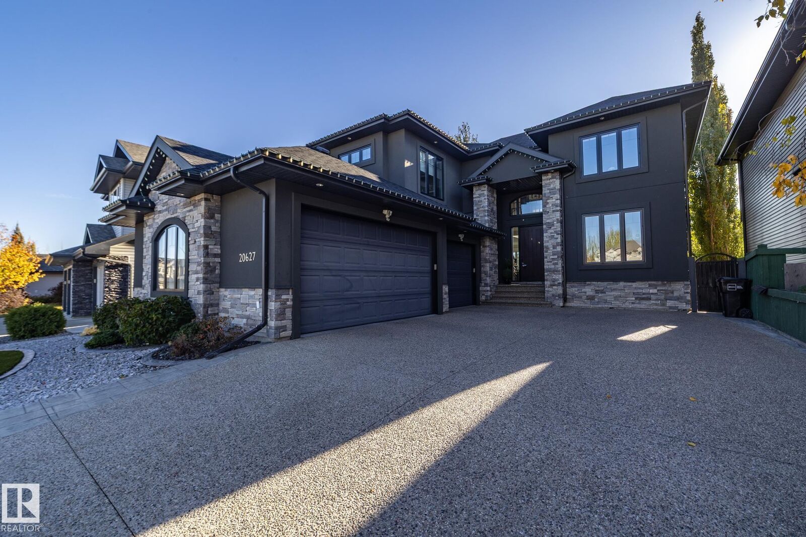 Property Photo:  20627 93 Avenue NW  AB T5T 4B2 