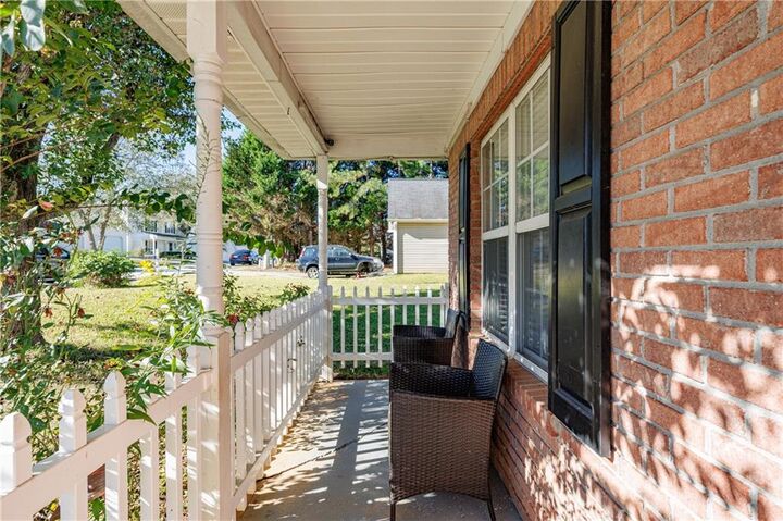 Property Photo: 1757 Summit Creek Way GA 30052