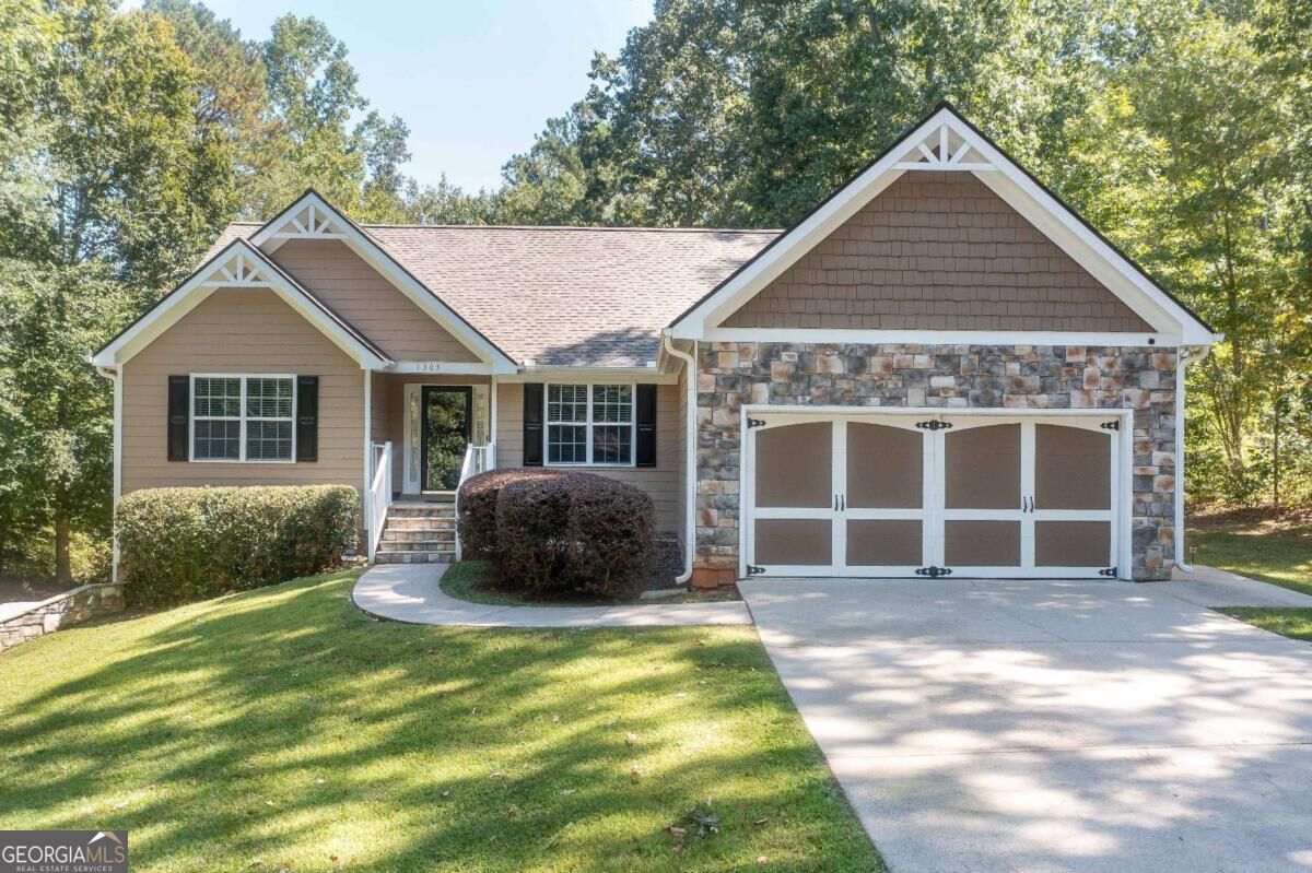 Property Photo:  1305 Denton Road  GA 30134 