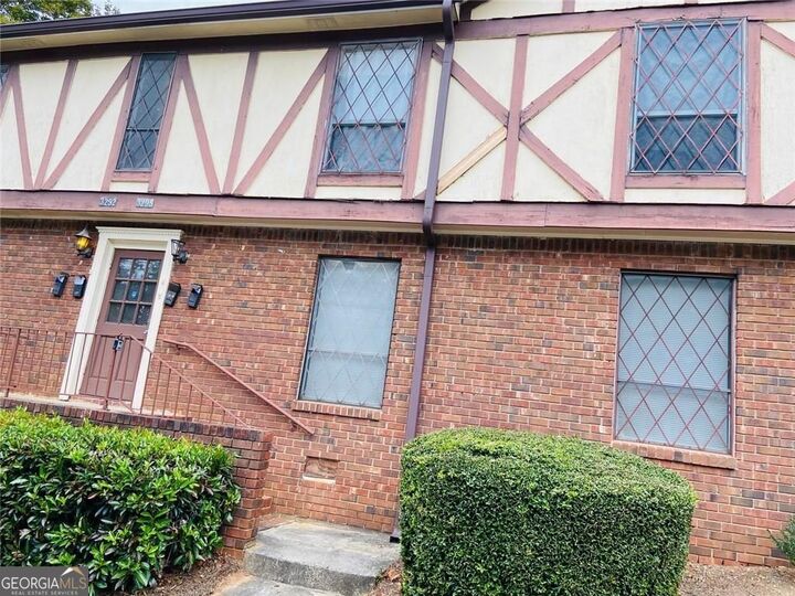 Property Photo: 3293 Abbeywood Drive GA 30034