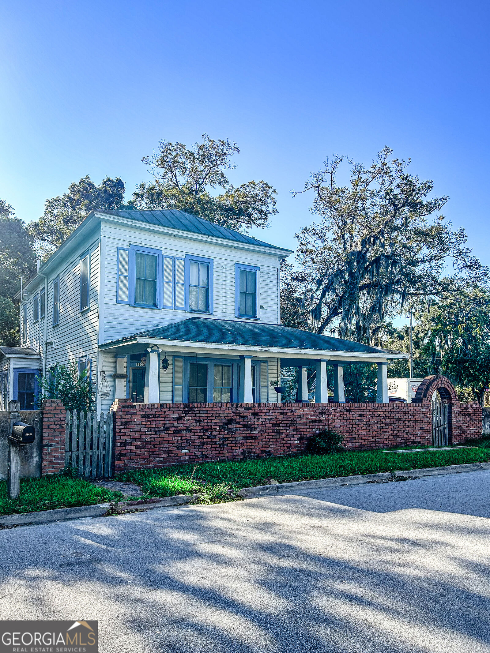 Property Photo:  2123 Ellis Street  GA 31520 