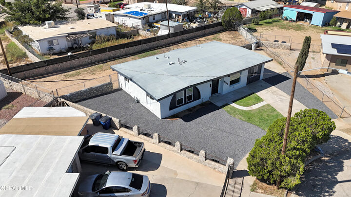 5500 Edinburg Drive  El Paso TX 79924 photo