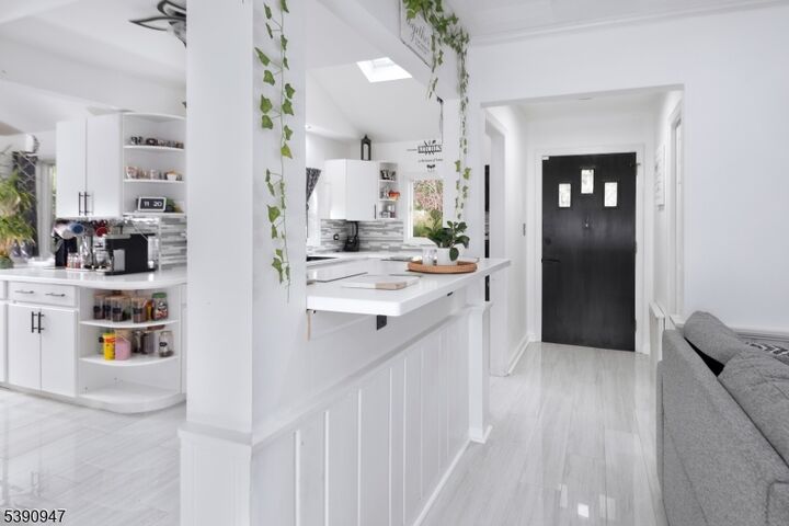 Property Photo:  15 Bedle St  NJ 08502