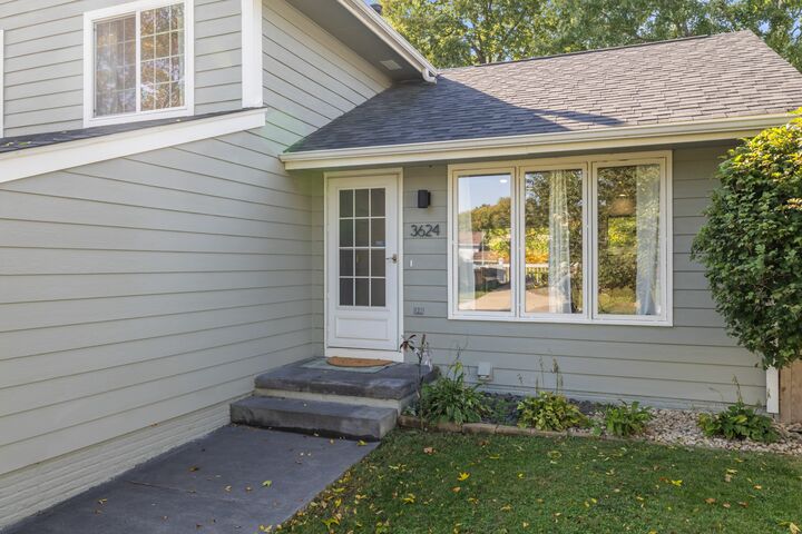 Property Photo:  3624 SE 18th Street  IA 50320