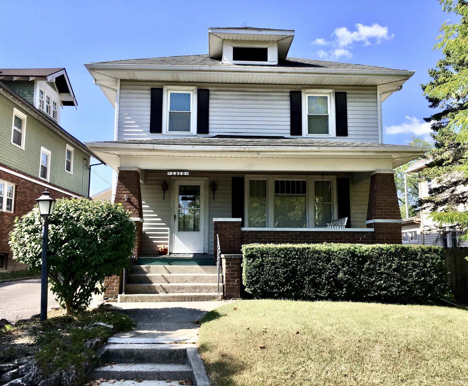 Property Photo: 3820 Arlington Avenue IN 46807-2304