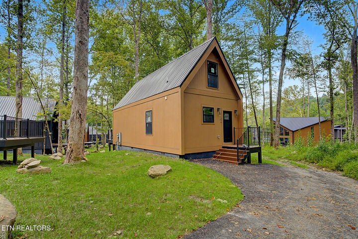 Property Photo:  204 Braydens Way  TN 37738 