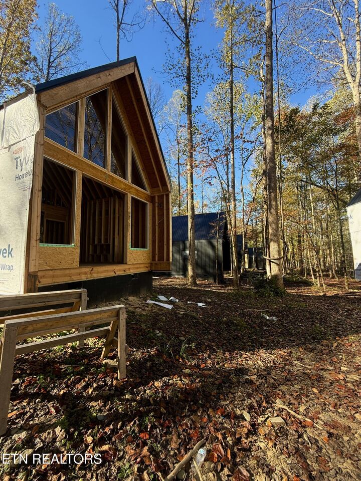 Property Photo: 204 Braydens Way TN 37738