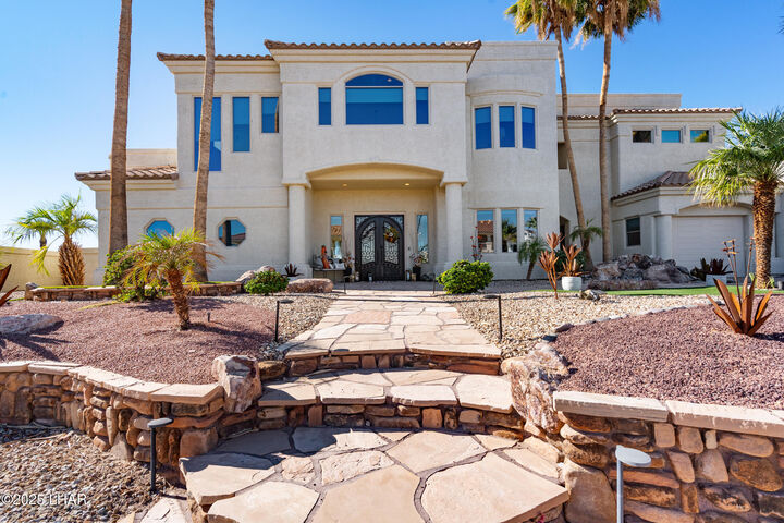 Property Photo: 2405 Wood Ln AZ 86406